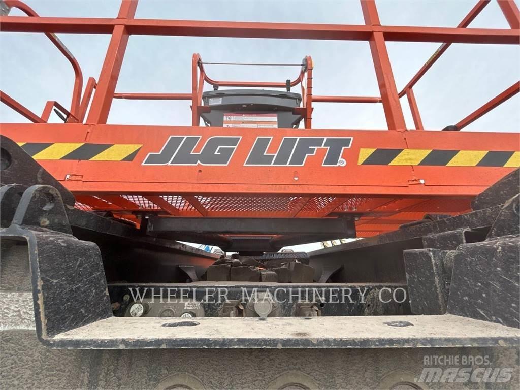 JLG 660SJ Strēles pacēlāji