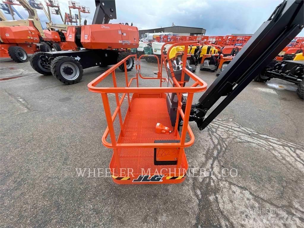 JLG 660SJ Strēles pacēlāji