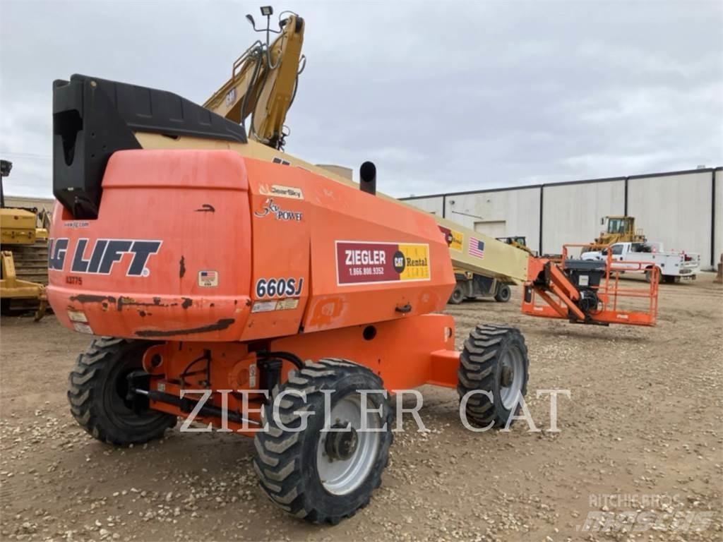 JLG 660SJ Strēles pacēlāji