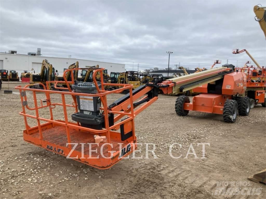 JLG 660SJ Strēles pacēlāji