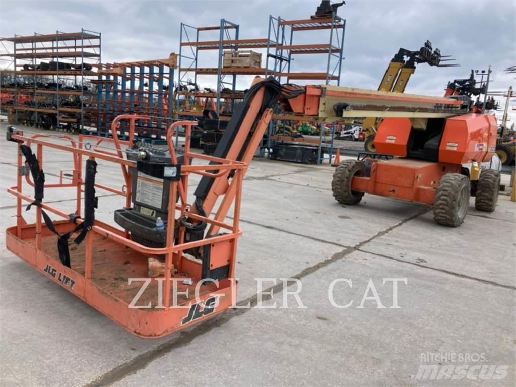JLG 660SJ Strēles pacēlāji