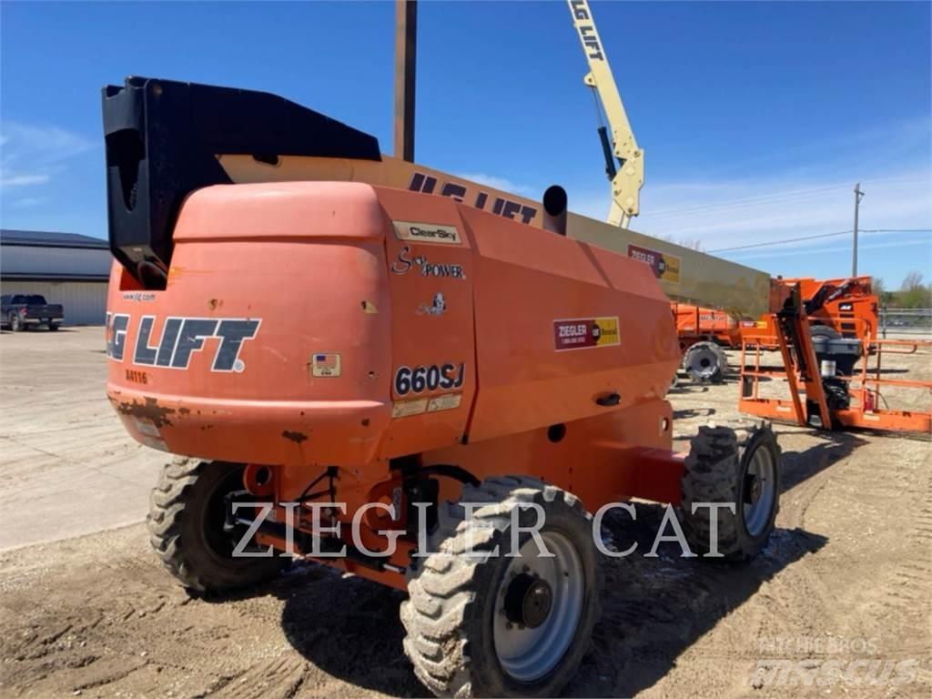 JLG 660SJ Strēles pacēlāji