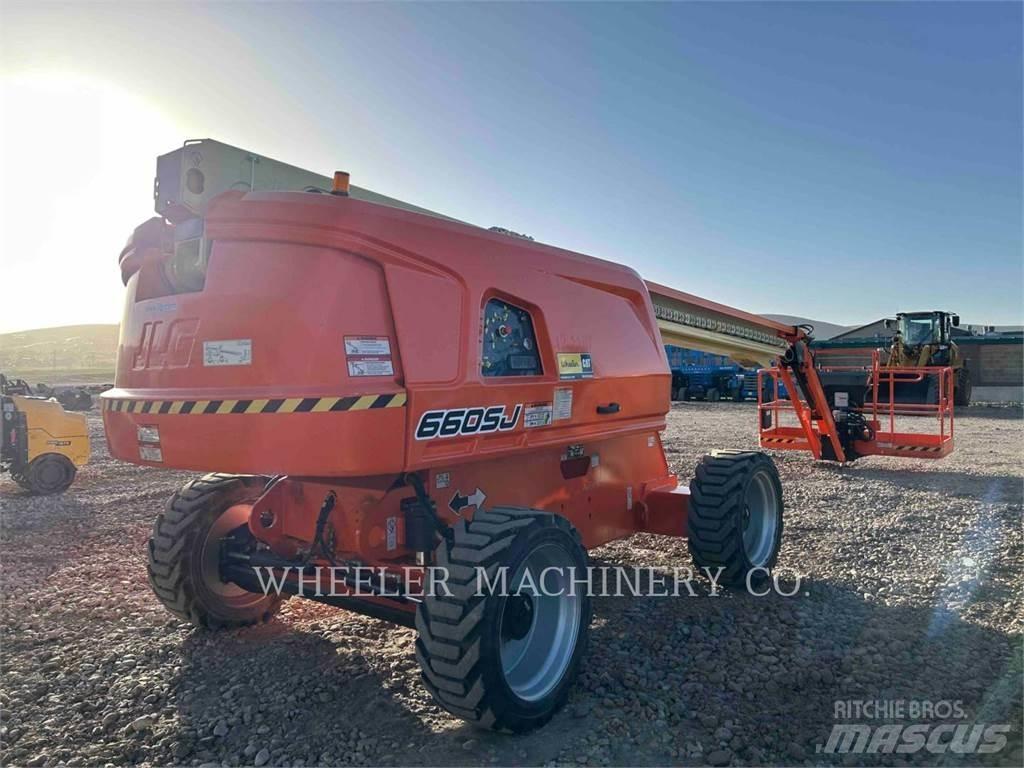 JLG 660SJ Strēles pacēlāji