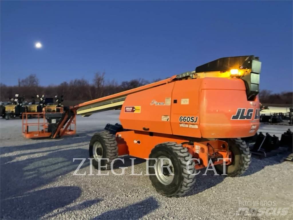 JLG 660SJ Strēles pacēlāji