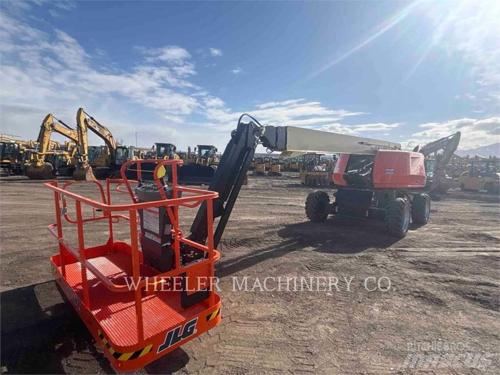JLG 660SJ Strēles pacēlāji