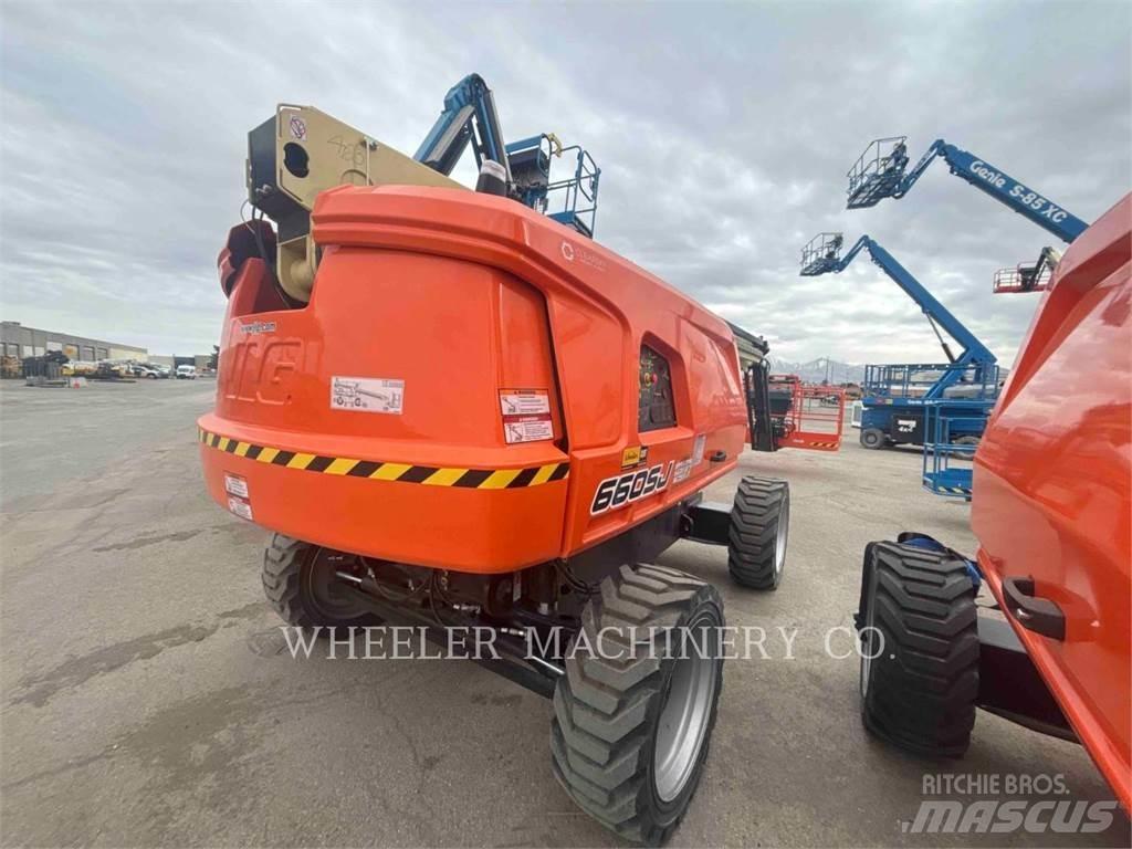 JLG 660SJ Strēles pacēlāji
