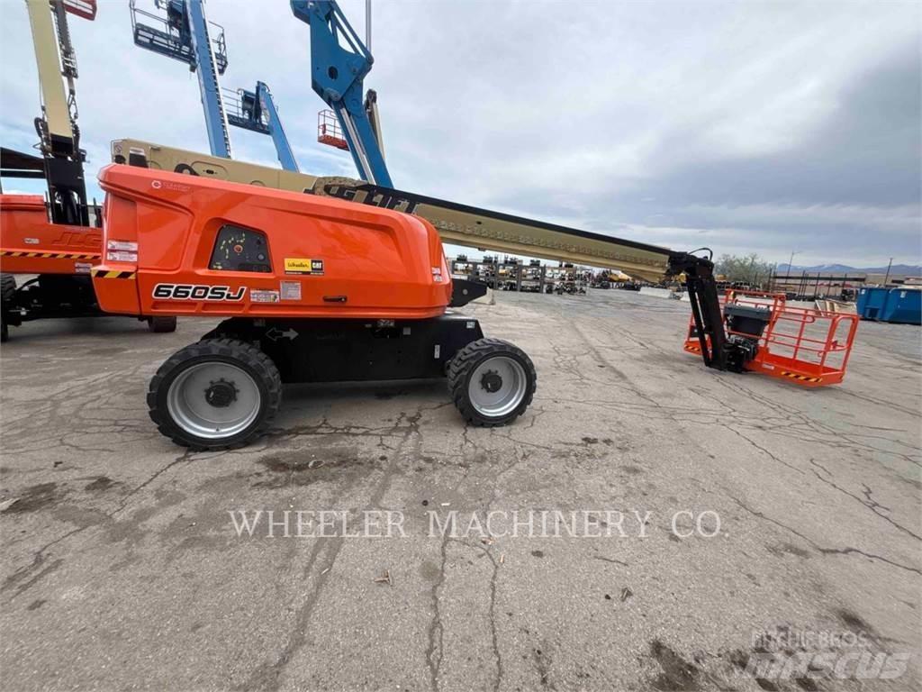 JLG 660SJ Strēles pacēlāji