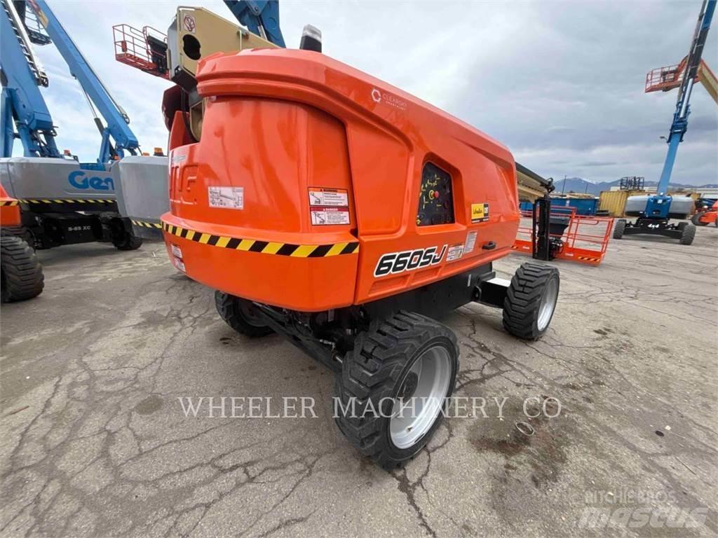 JLG 660SJ Strēles pacēlāji