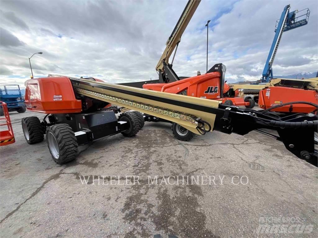 JLG 660SJ Strēles pacēlāji
