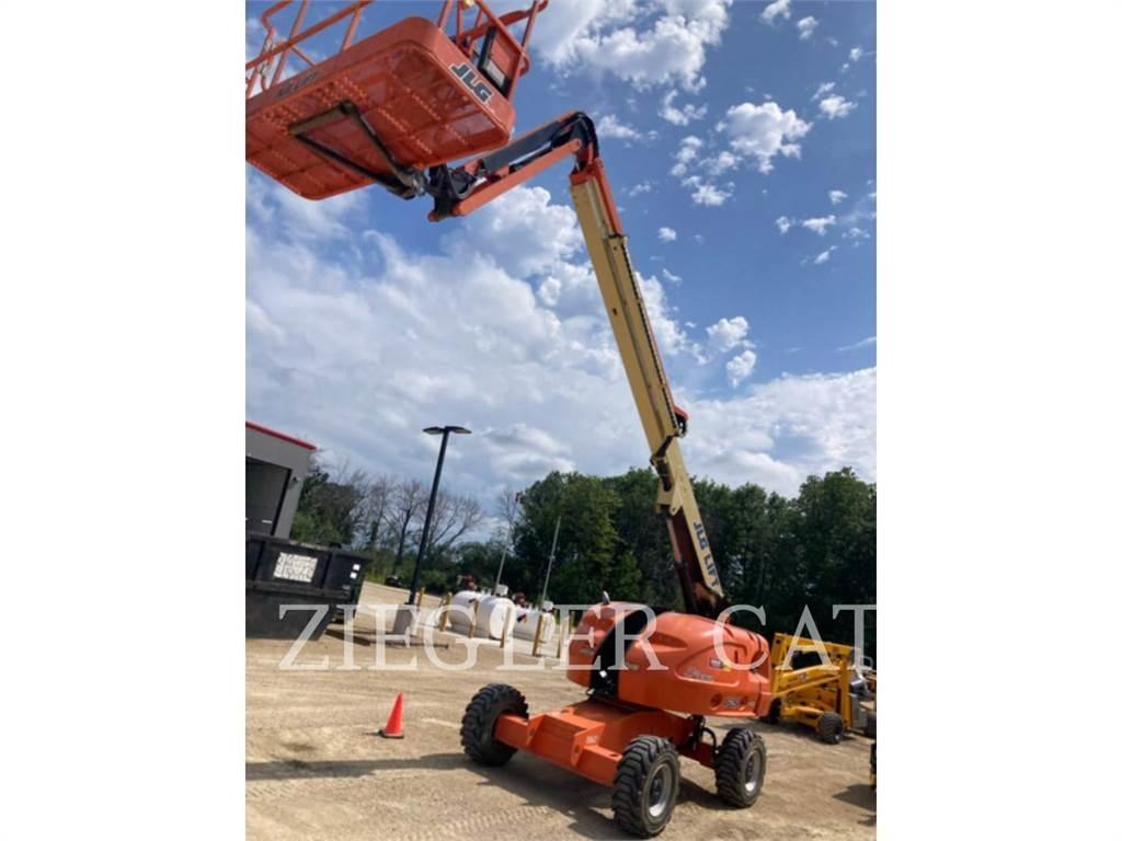 JLG 660SJ Strēles pacēlāji