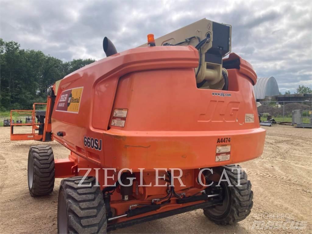 JLG 660SJ Strēles pacēlāji