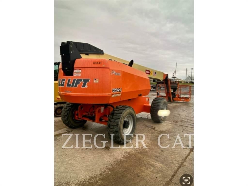 JLG 660SJ Strēles pacēlāji