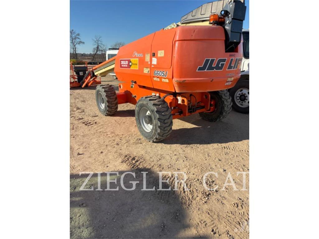 JLG 660SJ Strēles pacēlāji