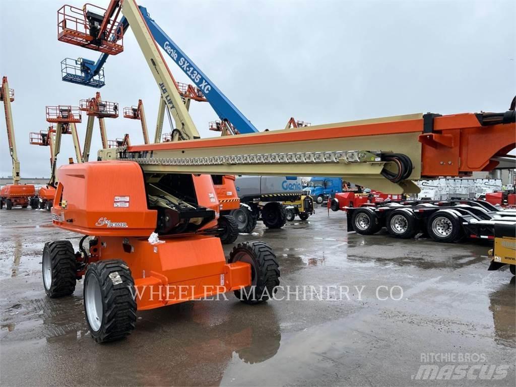 JLG 660SJ SP Strēles pacēlāji