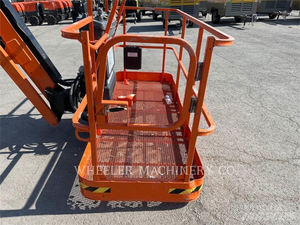 JLG 660SJ SP Strēles pacēlāji