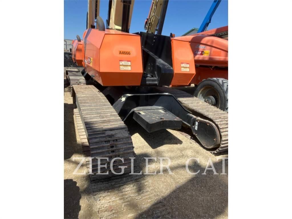 JLG 660SJC Strēles pacēlāji