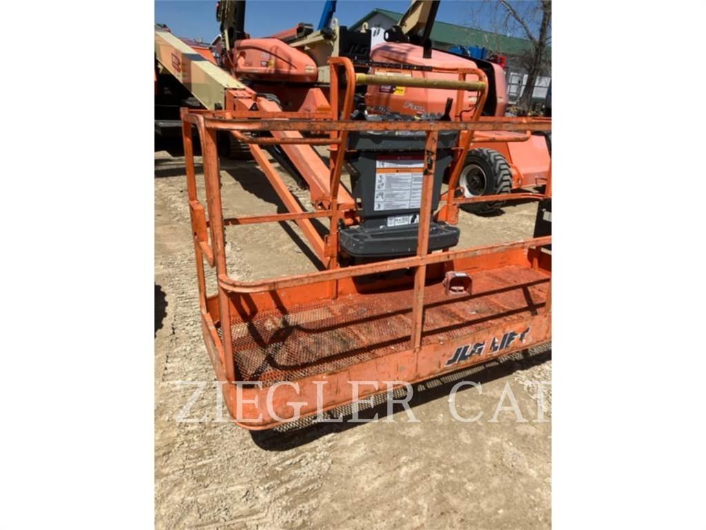 JLG 660SJC Strēles pacēlāji