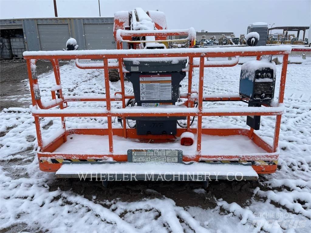 JLG 670SJ SL Strēles pacēlāji