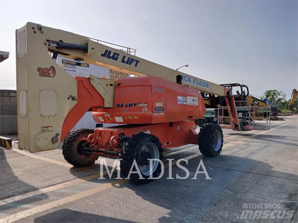 JLG 800 AJ Strēles pacēlāji