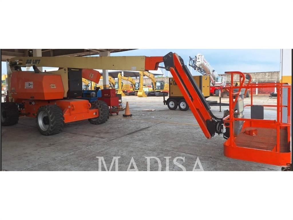 JLG 800 AJ Strēles pacēlāji