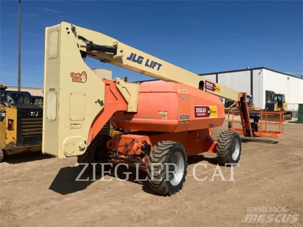 JLG 800AJ Strēles pacēlāji