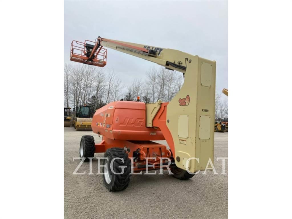 JLG 800AJ Strēles pacēlāji