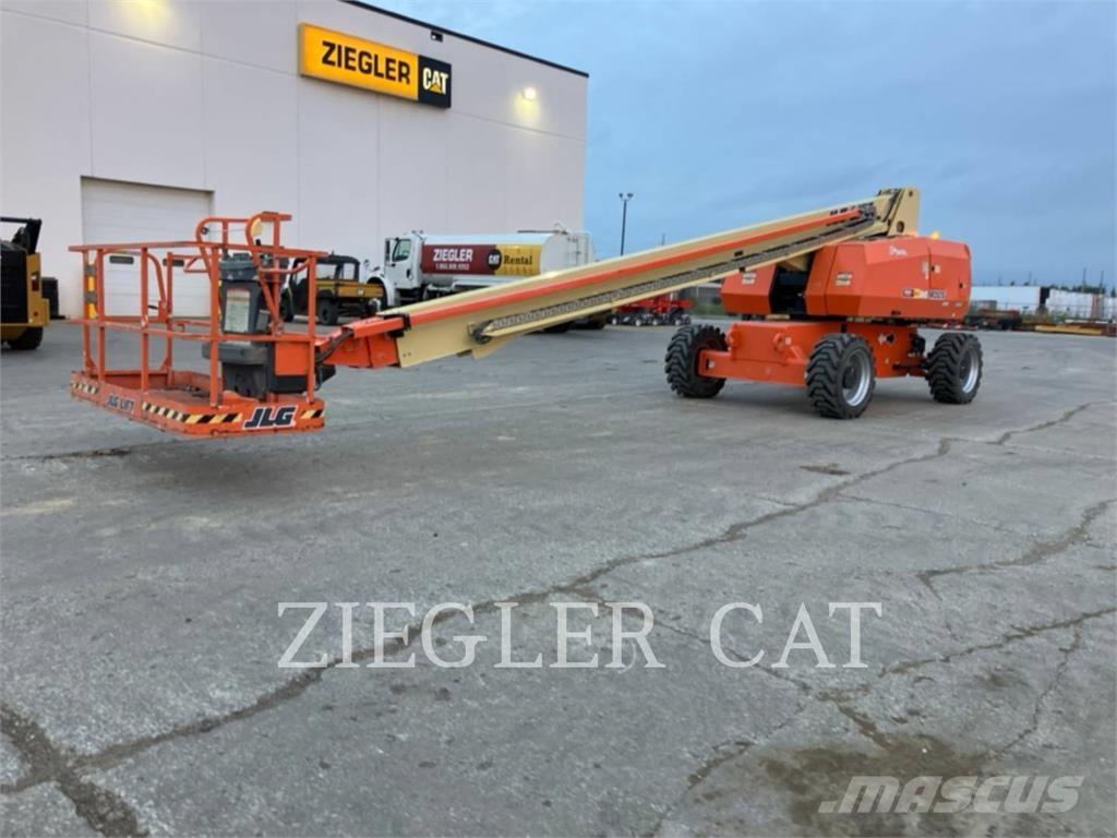 JLG 800S Strēles pacēlāji