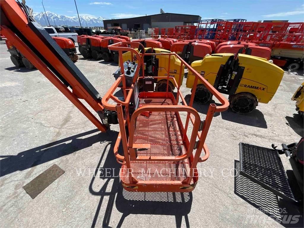 JLG 860SJ SP Strēles pacēlāji