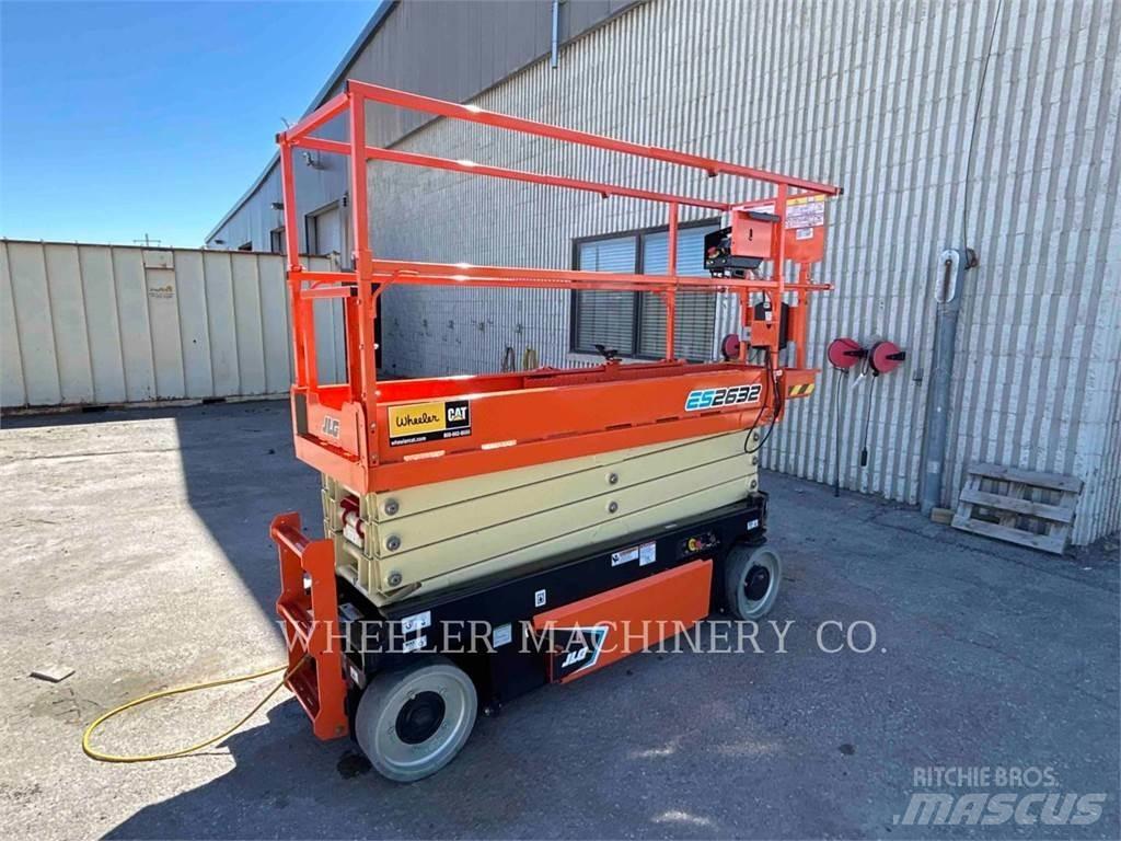 JLG ES2632 Šķerveida pacēlāji