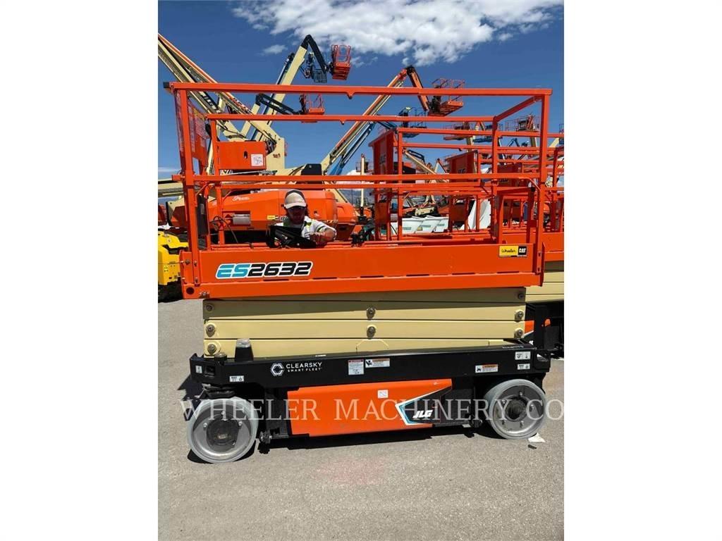 JLG ES2632 Šķerveida pacēlāji