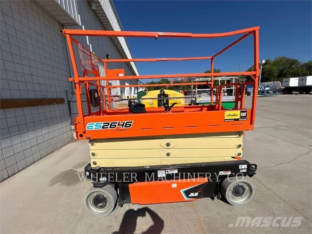 JLG ES2646 Šķerveida pacēlāji