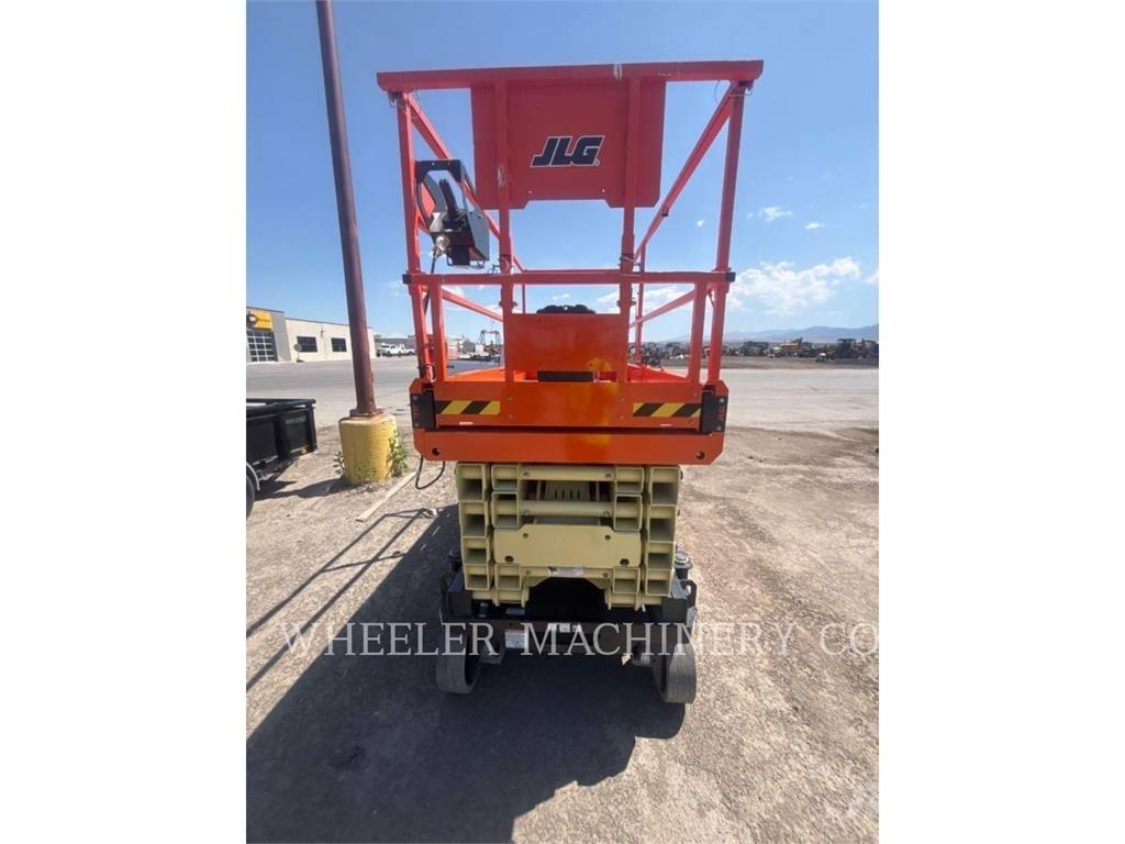 JLG ES4046 Šķerveida pacēlāji