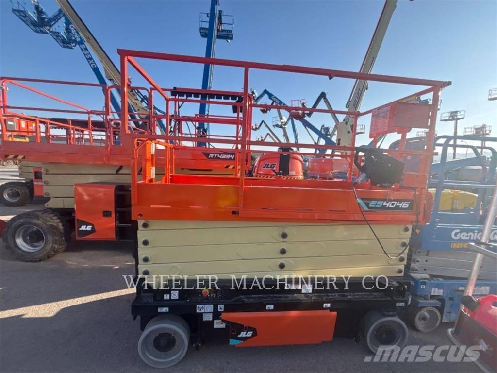 JLG ES4046 Šķerveida pacēlāji