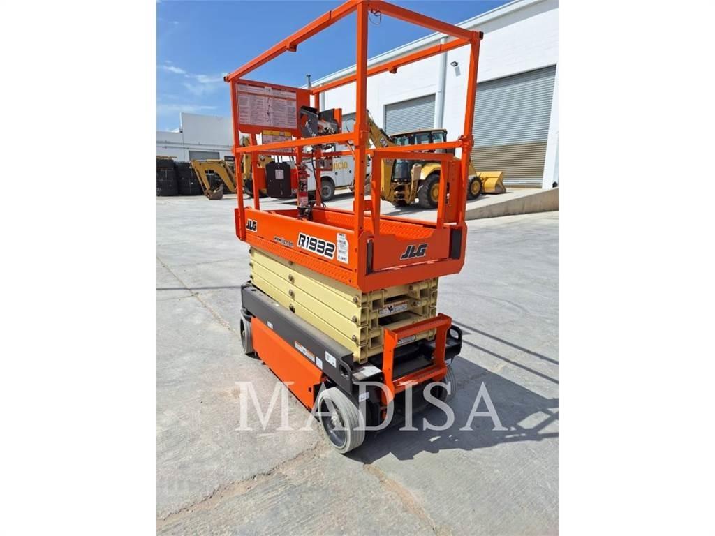 JLG R1932 Šķerveida pacēlāji