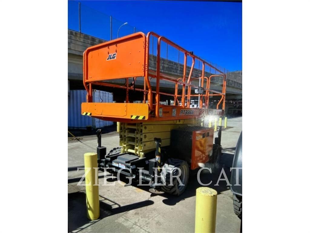 JLG RT3369 Šķerveida pacēlāji