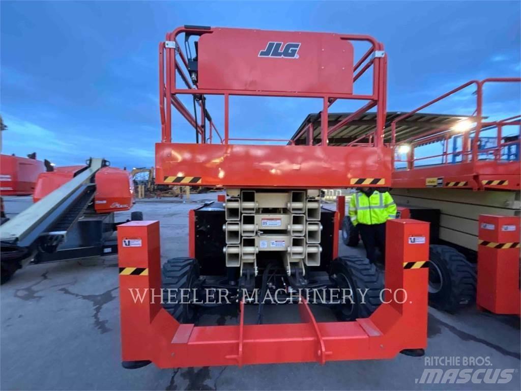JLG RT4394 Šķerveida pacēlāji