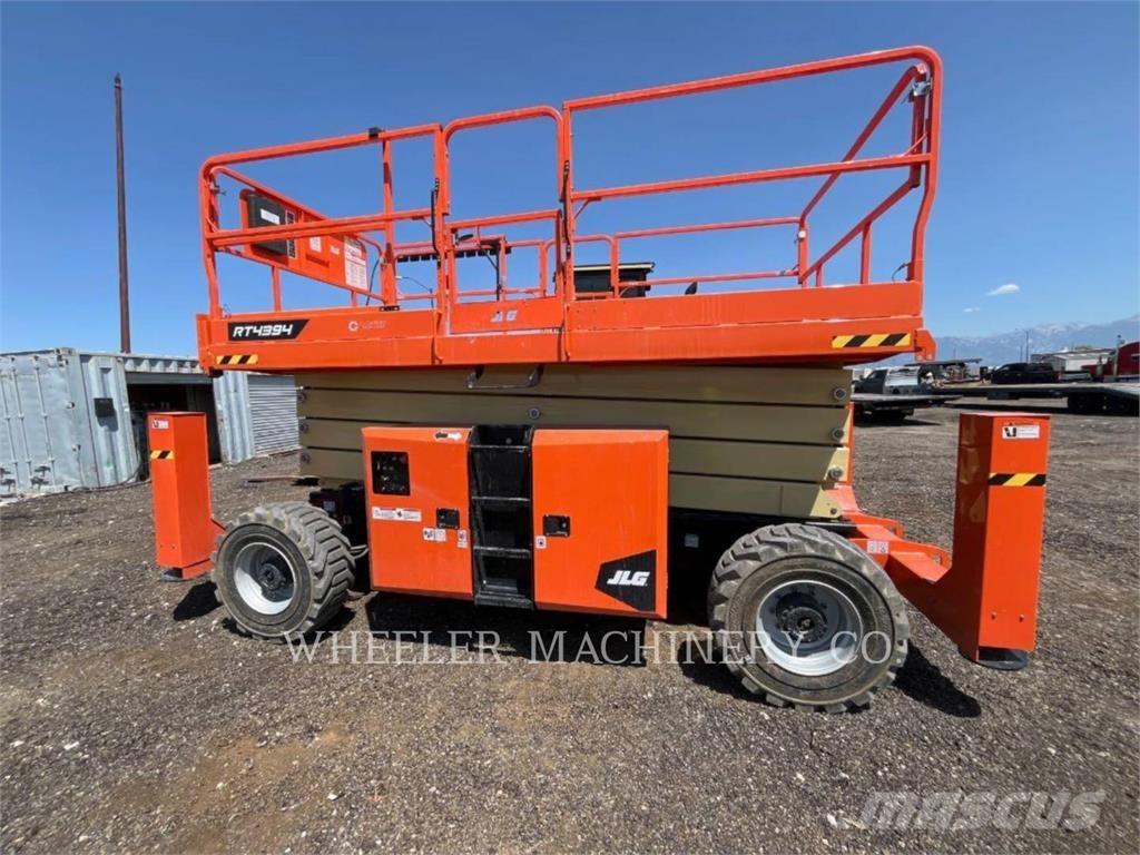 JLG RT4394 Šķerveida pacēlāji