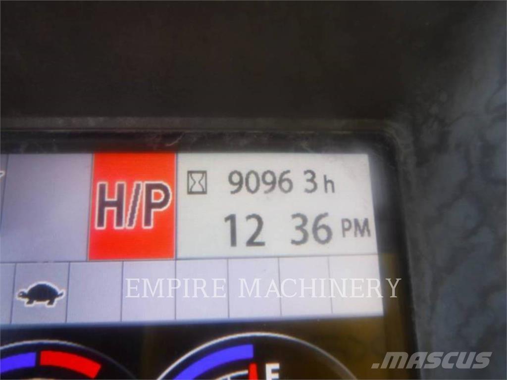 John Deere 135G Kāpurķēžu ekskavatori