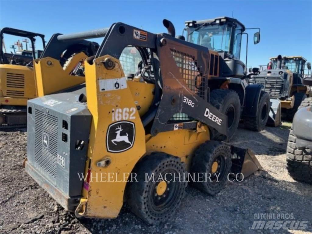 John Deere 318G SSL Lietoti riteņu kompaktiekrāvēji