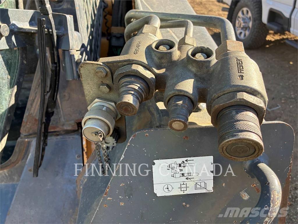 John Deere 333E Kāpurķēžu iekrāvēji