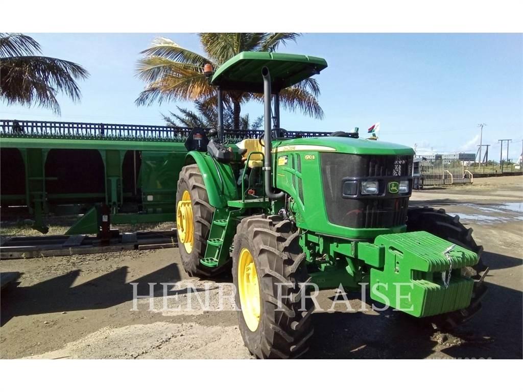 John Deere 6110B-00S Traktori