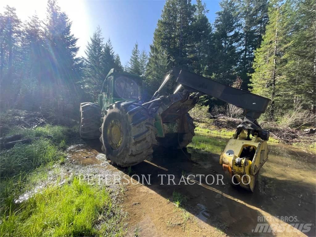 John Deere 648L Šķeldotāji