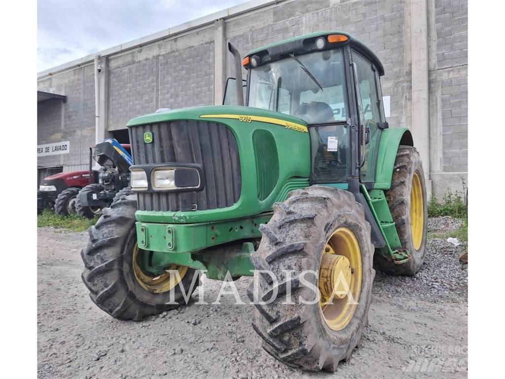 John Deere 6615 Traktori