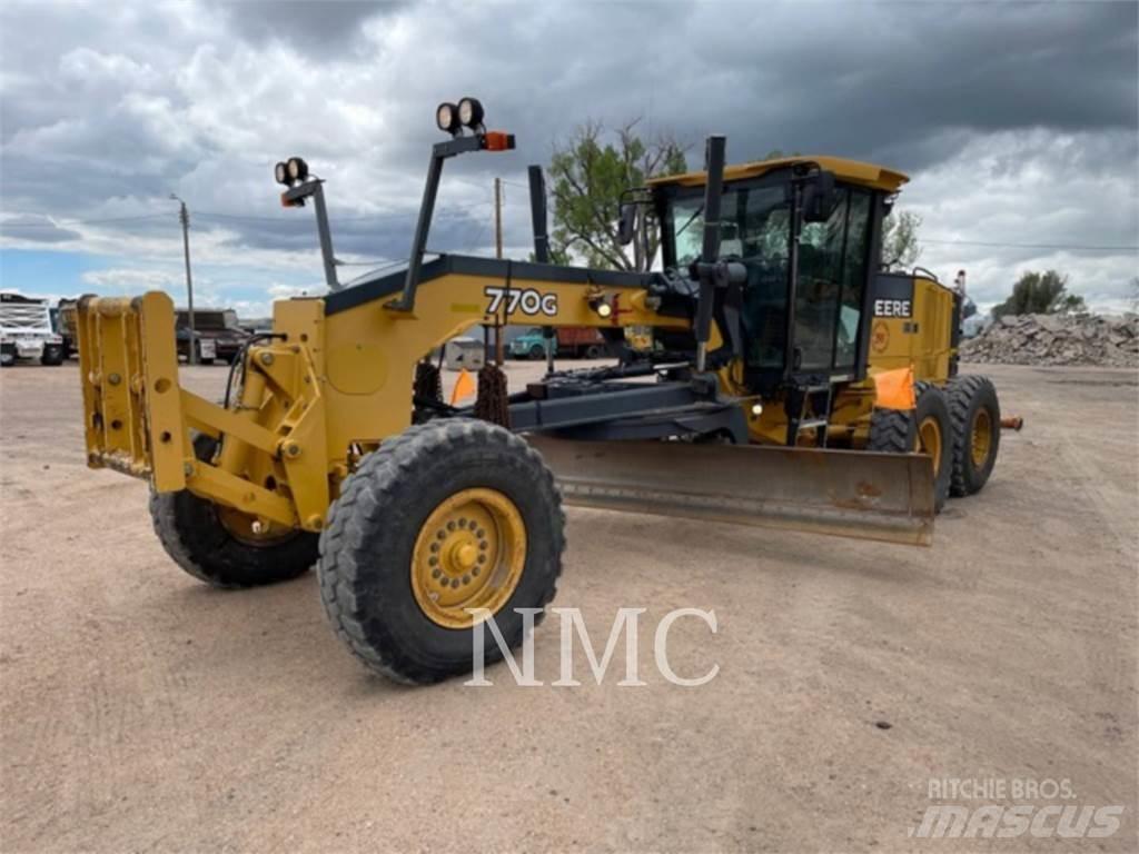 John Deere 770G_JD Greideri