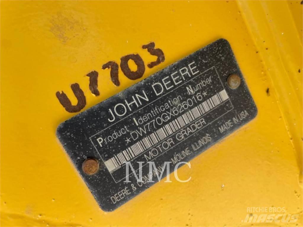 John Deere 770G_JD Greideri