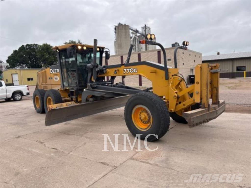 John Deere 770G_JD Greideri