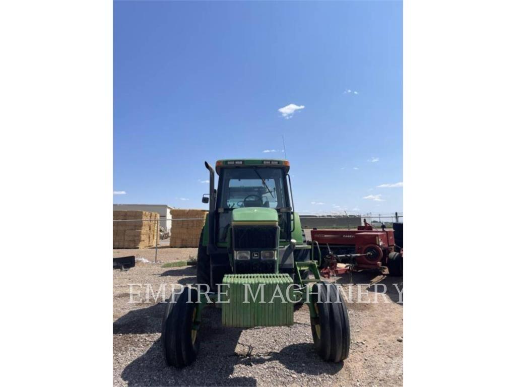 John Deere 7800 Traktori