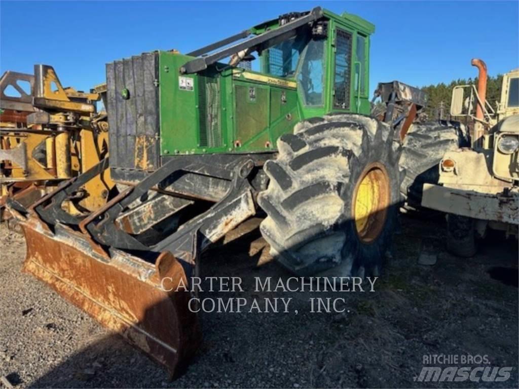 John Deere 848H Šķeldotāji