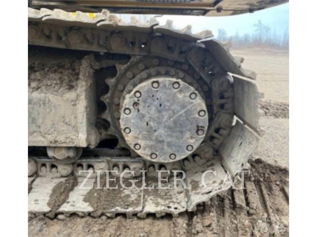 John Deere & CO. 250GLC Kāpurķēžu ekskavatori