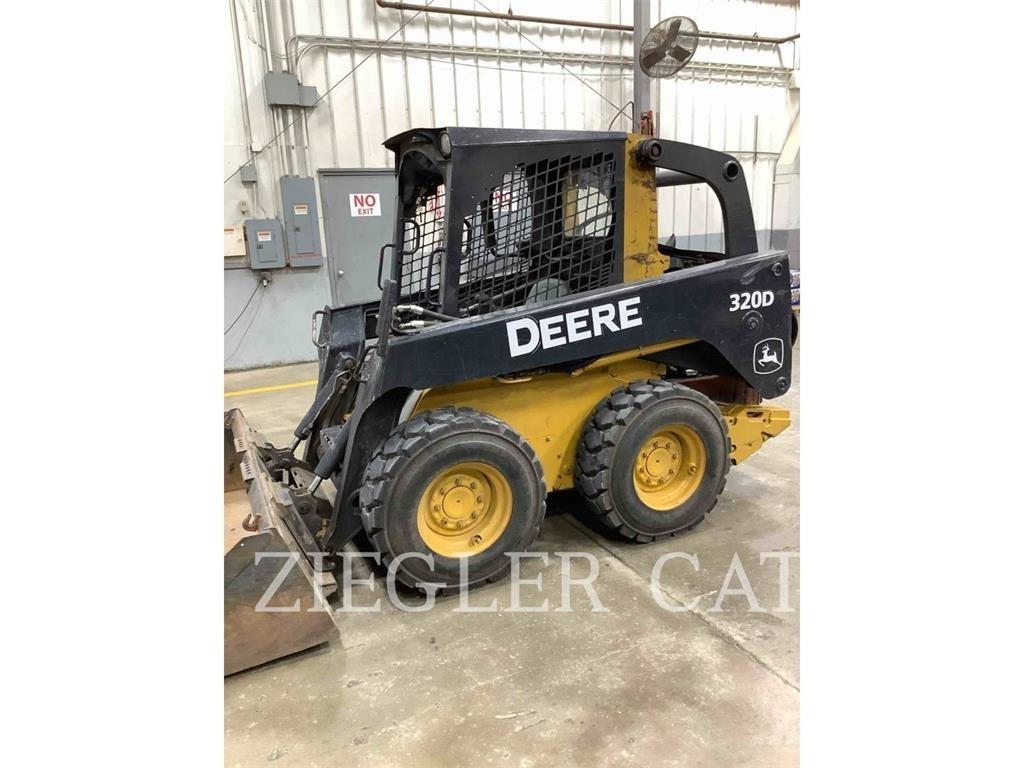 John Deere & CO. 320 D Lietoti riteņu kompaktiekrāvēji